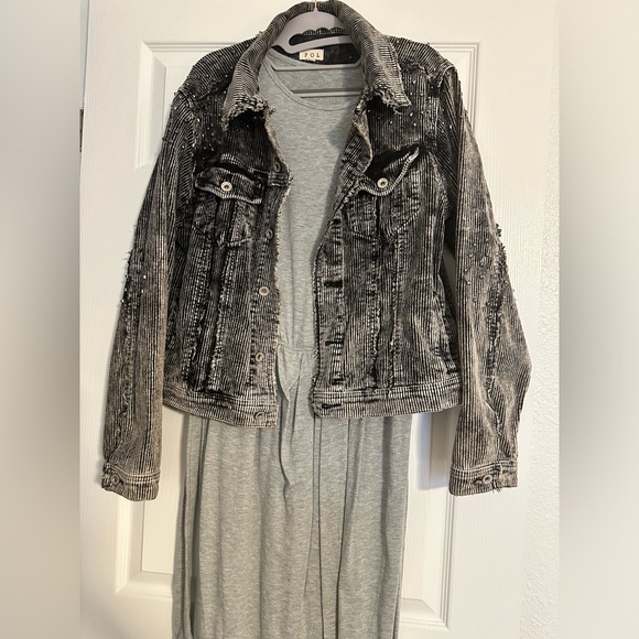 POL Distressed Corduroy Jacket - Picture 2 of 7